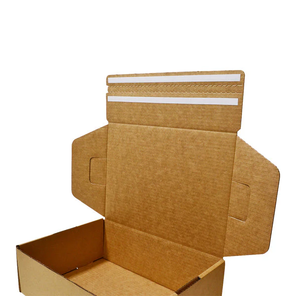 A4 Postage Box with Peal N Seal Double Tape - Image 3