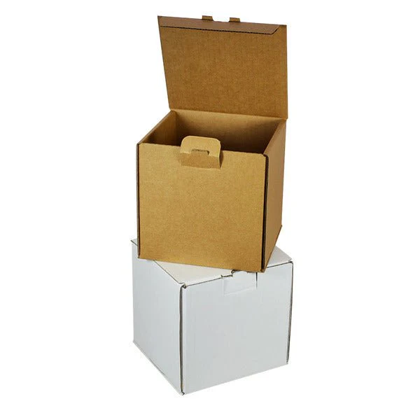 One Piece Postage & Mailing Box 7696 - Image 9